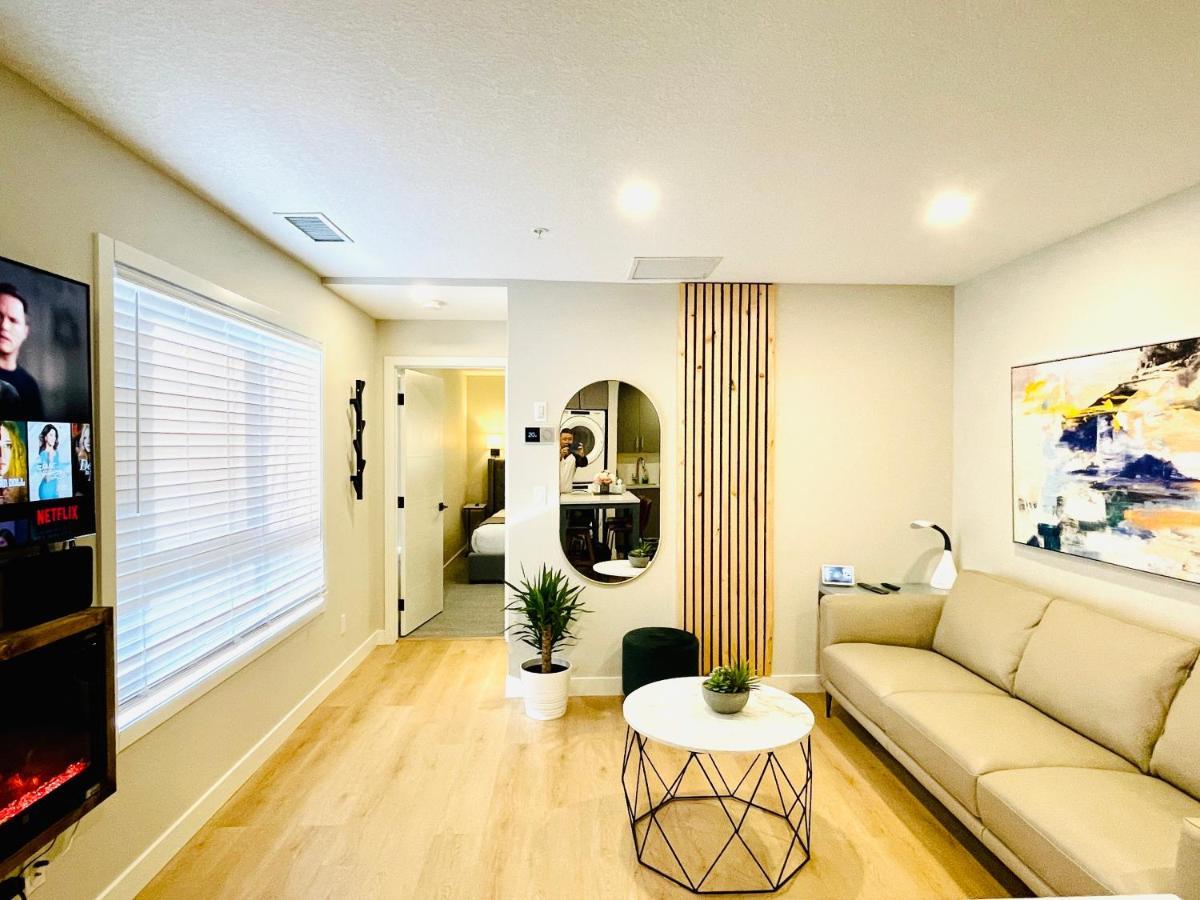 Joe'S Contemporary 2 King Bedrooms Vacation Home In Канмор Экстерьер фото